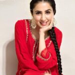 Swati Kapoor Instagram - Have you seen my new videos on hipi ? 👗 @kashmiri_pehnava ❣️ 📸 @captures_anuj ❣️