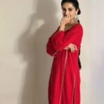 Swati Kapoor Instagram - Wearing @kashmiri_pehnava 💕 Photograher @captures_anuj 💕