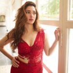 Tamannaah Instagram - Jailer audio launch! ❤️‍🔥❤️‍🔥❤️‍🔥 PS: Trust @falgunishanepeacockindia to always make you feel your glamorous best! 💥