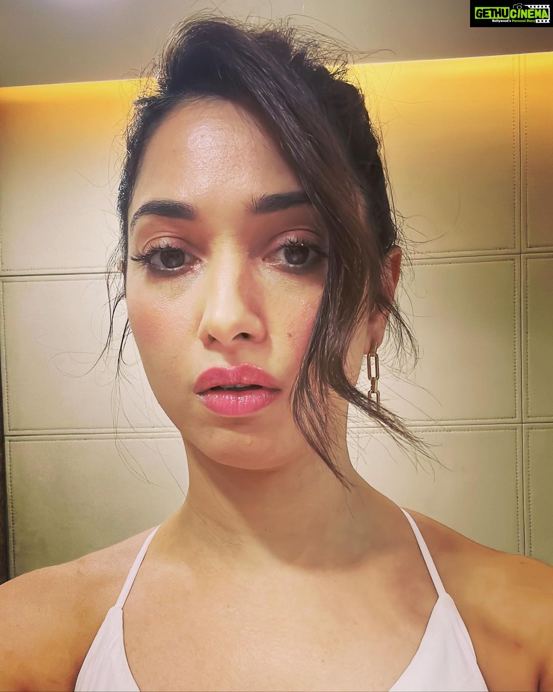 Tamannaah Instagram - My camera’s on a roll