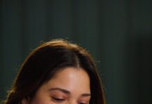 Tamannaah Instagram - Excited by the Masterpiece reveal? Stay tuned for October 4th for the launch of the vivo V29 series. Also, don’t forget, I’ll be taking @vivo_india’s #MasterTheNight challenge, can’t wait to show you whats in store! #vivoV29Series #DelightEveryMoment #TheDesignMasterpiece
