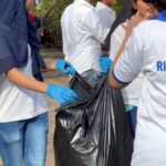 Tanishaa Mukerji Instagram - The only way I know how to celebrate the Independence Day of our great nation! Jai Hind! 🇮🇳💚 cleanup drive 12th august 2023 @nss_rizvicollege @bagarka_collage @v.tibrewala @itarunrathi @mangrove_foundation @oceanbeverages