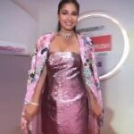Tanishaa Mukerji Instagram - And so it was #lokmatstyleawards Stylist - @parikshaat Make up - Hair - Outfit - @mirpurimaheka Jewellery - @gehnajewellers1 Photographer - @araalexanderofficial #makeup @sam.shahani_ #hair @makeupbypramann