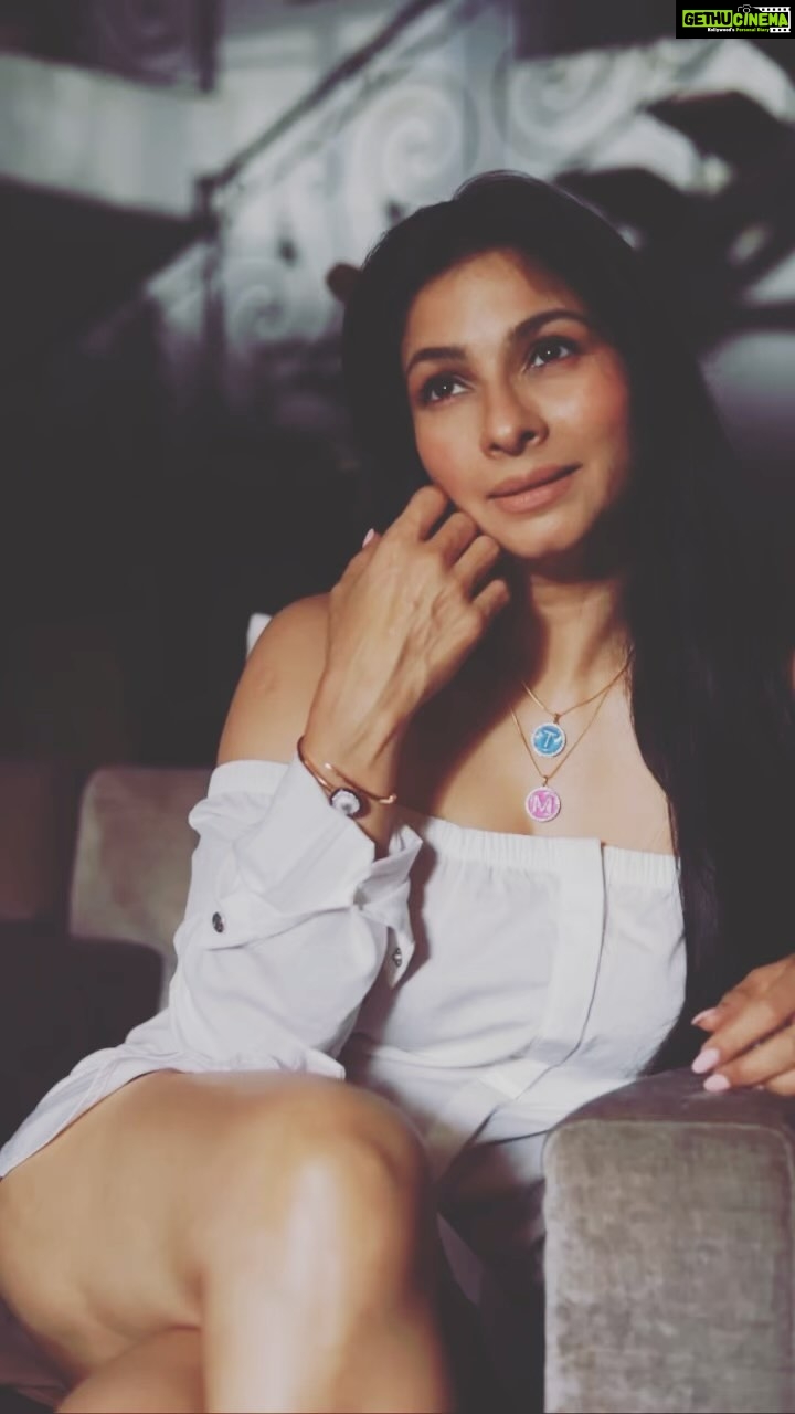 Tanishaa Mukerji Instagram - ❤️ dil se! #trendingtemplate #trendingreels #midweekmotivation