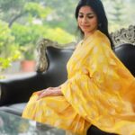Tanishaa Mukerji Instagram – 💛⭐️

Outfit: @warpnweftbysagrikarai
Stylist: @stylebysaachivj
Team: @sanzimehta777 

#photography @mr_dhoka.ai
