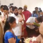 Tanishaa Mukerji Instagram – Watch | @tanishaamukerji performs aarti at Maharashtra CM Eknath Shinde’s residence during Ganesh Festival

#tanishaamukerji #eknathshinde #GaneshFestival #GaneshChaturthi #GanpatiBappaMorya