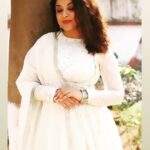 Tanushree Dutta Instagram - Today's mood... Meditating on this song... Xoxo
