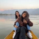 Tanvi Dogra Instagram - Happiest birthday to my beautiful & amazing sister 🤗❤️ You are a great human being, a perfect example of a good valued Indian girl ❤️ I love you a lot 🥰🫶🏻 Have a great year ahead Dharti mata @idharttibhatt 😃🎂🥳