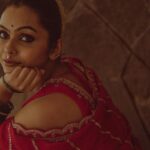 Tanvi Ram Instagram - मनमर्जियां Inframe @tanviram Photographer @jaisonmadany Styled @geethanjali_897 @sandra_resmi Wearing @madebymilankochi Videographer @grapherme Edit @salgu_maan MUA @zara___makeover Technical support @rcanandhu @annica_._