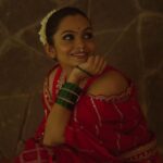 Tanvi Ram Instagram - मनमर्जियां Inframe @tanviram Photographer @jaisonmadany Styled @geethanjali_897 @sandra_resmi Wearing @madebymilankochi Videographer @grapherme Edit @salgu_maan MUA @zara___makeover Technical support @rcanandhu @annica_._