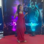 Tanya Hope Instagram - Saree sambhalke