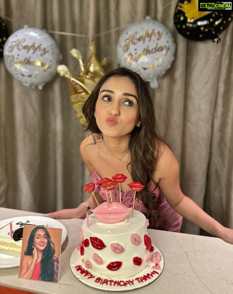 Tanya Sharma Instagram - “Birthday special” I always feel overwhelmed on my birthday as I feel all the love of my friends and family all together and just like every year this year too I realised that I have such amazing set of well wishers☺️💕 and I would like to give a big hug to them for being there including my fans who love me and support me no matter what ! So thankyou for another year of wonderful memories ! Grateful to god for everything 🩷 P.s - birthday spamming about to begin !! #birthdayprincess #birthday #ootdfashion #tanyasharma #september #baby #libragang TAJ Santacruz, Mumbai