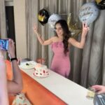 Tanya Sharma Instagram – Couldn’t fit everyone in this 10 photos only drama ! But trust me these are the few people  who make me smile not only on birthdays but everysecond day to celebrate life🩷 love you homiessssss 💕💕 #birthdaygirl #birthday #memories #love #tanyasharma TAJ Santacruz, Mumbai