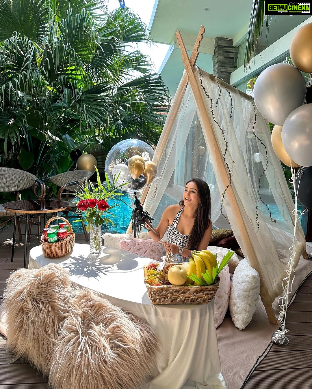 Tanya Sharma Instagram - Happiness is a state of mind and I was so happy to receive this wonderful surprise from @manehvilla team during our stay in langkawi๐๐ป Extraordinary stay with extra ordinary service ๐ซ๐๐ป. #stay #villas #manehvilla #explore #tanyasharma #holiday #vacation #travel2023 Langkawi