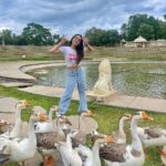 Tanya Sharma Instagram – Feeling good like I should 🌈
.
.
Swipe right for some quack 🪿 Sri Sri Ravishankar Ashram