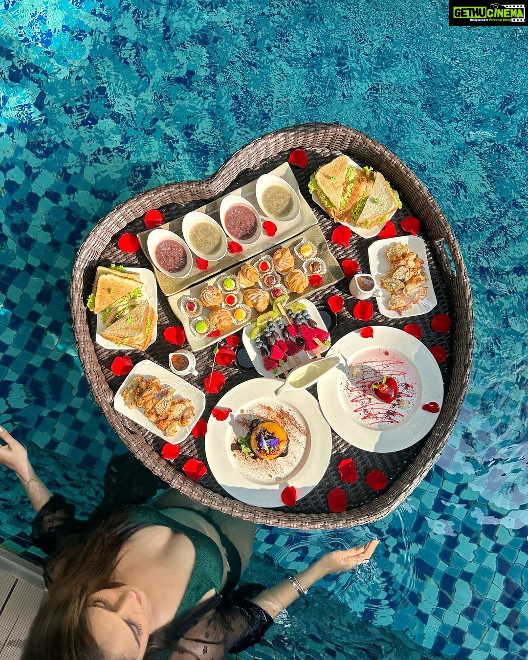 Tanya Sharma Instagram - Happiness is a state of mind and I was so happy to receive this wonderful surprise from @manehvilla team during our stay in langkawi๐๐ป Extraordinary stay with extra ordinary service ๐ซ๐๐ป. #stay #villas #manehvilla #explore #tanyasharma #holiday #vacation #travel2023 Langkawi