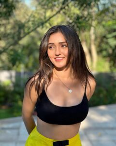 Tanya Sharma Instagram - Today is a good day to have a good day 🥰🫠 
.
.
#travel #throwback #monday #fyp #explore #tanyasharma #morning