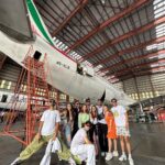 Tanya Sharma Instagram - What an experience! Thankyou @srilankanairlinesofficial for making my first hanger visit a hit ! It was extraordinary to have a close look at all those planes inside out !🤗 @scy.awards @goldcoastfilmsofficial