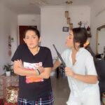 Tanya Sharma Instagram - Happy rakshaabandhan 😂🥰 Tag that sister !!! Jo girgat ki tarah rang badalti hain 😂😂🙈🙈🙈🙈🙈 #sisters #reels #reelkarofeelkaro#rakshabandhan #festival #love #sharmasisters #tanyasharma #kreetikasharma
