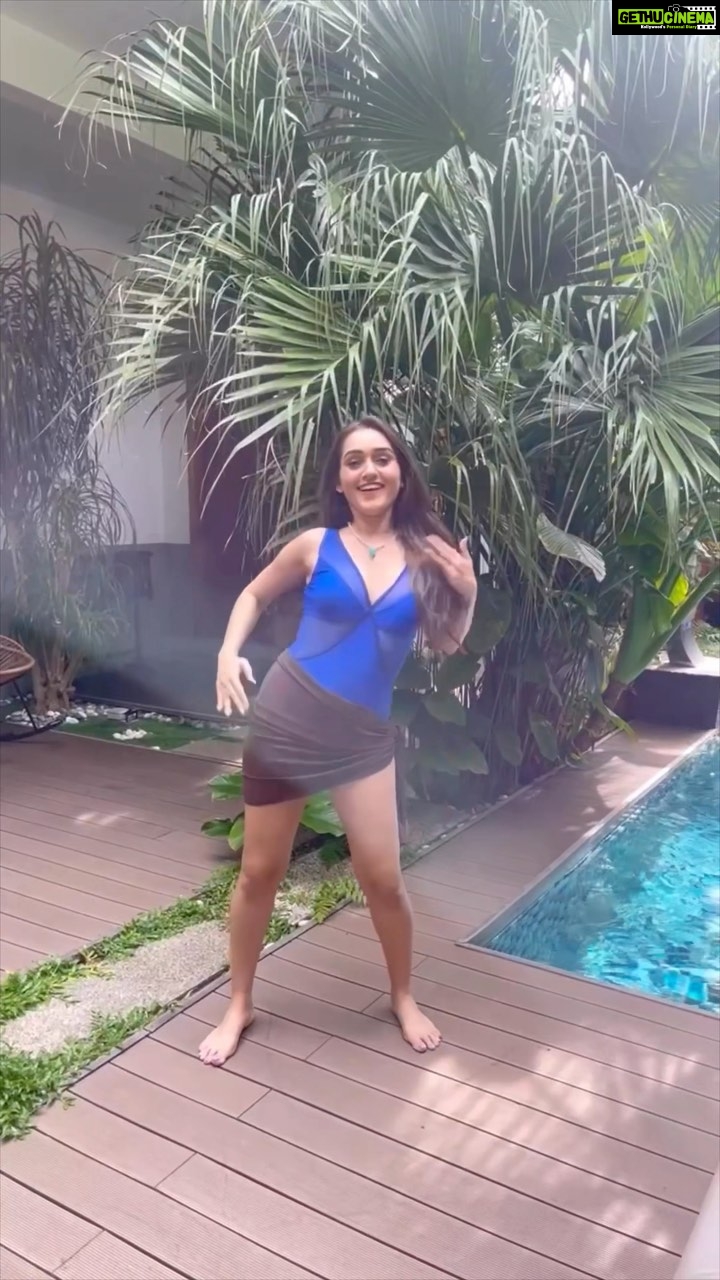 Tanya Sharma Instagram - Poolside fun ft @manehvilla #reels #reelitfeelit #reelkarofeelkaro #reelsvideo #trending #explore #fyp #tanyasharma #swimwear