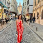 Tanya Sharma Instagram – My travel experience in Istanbul was very much different than my other vacations … it was wonderful exciting tiring exhausting and a very unique experience and I don’t think I can sum up the whole thing with few pictures but I try and hope you’ll like it too 😊💕💃🏼 #istanbul #travel #streets #live #love #travelgram #turkey #tanyasharma Istanbul, Turkey