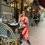 Tanya Sharma Instagram – Looking at you looking at me😏
.
.wearing – @srstore09 
A morning in Istanbul 🇹🇷 #reels #reelsinstagram #reelitfeelit #istanbul #turkey #travel #tanyasharma #instagood Seven Hills Restaurant and Cafe Istanbul Turkey
