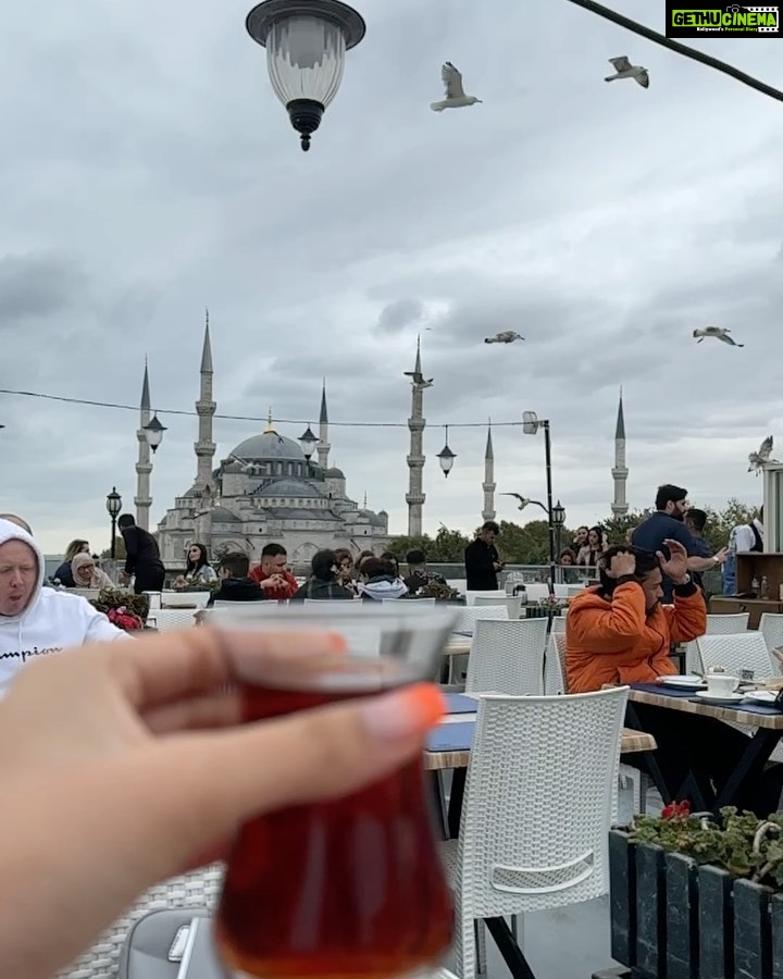 Tanya Sharma Instagram - Looking at you looking at me😏 . .wearing - @srstore09 A morning in Istanbul 🇹🇷 #reels #reelsinstagram #reelitfeelit #istanbul #turkey #travel #tanyasharma #instagood Seven Hills Restaurant and Cafe Istanbul Turkey