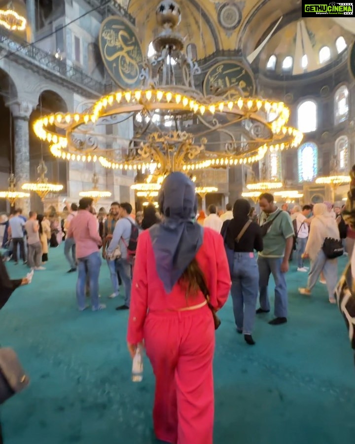 Tanya Sharma Instagram - A Day in Istanbul π The day we ran and ran ! But we made it π exploring Istanbul on our own was definitely one hell of an experience! Cheers to everyone who loves to travel #grateful for everything π€β¨ #turkey #istanbul #travel #instafashion #tanyasharma . Wearing - @a_trolley_ofclothes Istanbul, Turkey