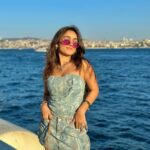Tanya Sharma Instagram – Sunkissed at #galataport ! 
Swipe right for sone funny #bts  #lifeofaninfluencer #istanbul #turkey #travel #instagood #love #tanyasharma #instafashion Galata Tower – Istanbul, Turkey