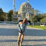 Tanya Sharma Instagram – Hello Türkiye 🇹🇷 
.
.
Wearing – @srstore09 
#istanbul #travel #live #love #traveldiaries #tanyasharma Istanbul, Turkey