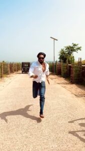 Thakur Anoop Singh Instagram - Running into the arms of Mother Nature of Bihar, Rajgir after a successful trip to Bodhgaya.