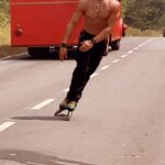 Tiger Shroff Instagram – Just another day in the life of #ganapath on his way to work⚡️❤️ beat the heat and the traff. 5 days to go!