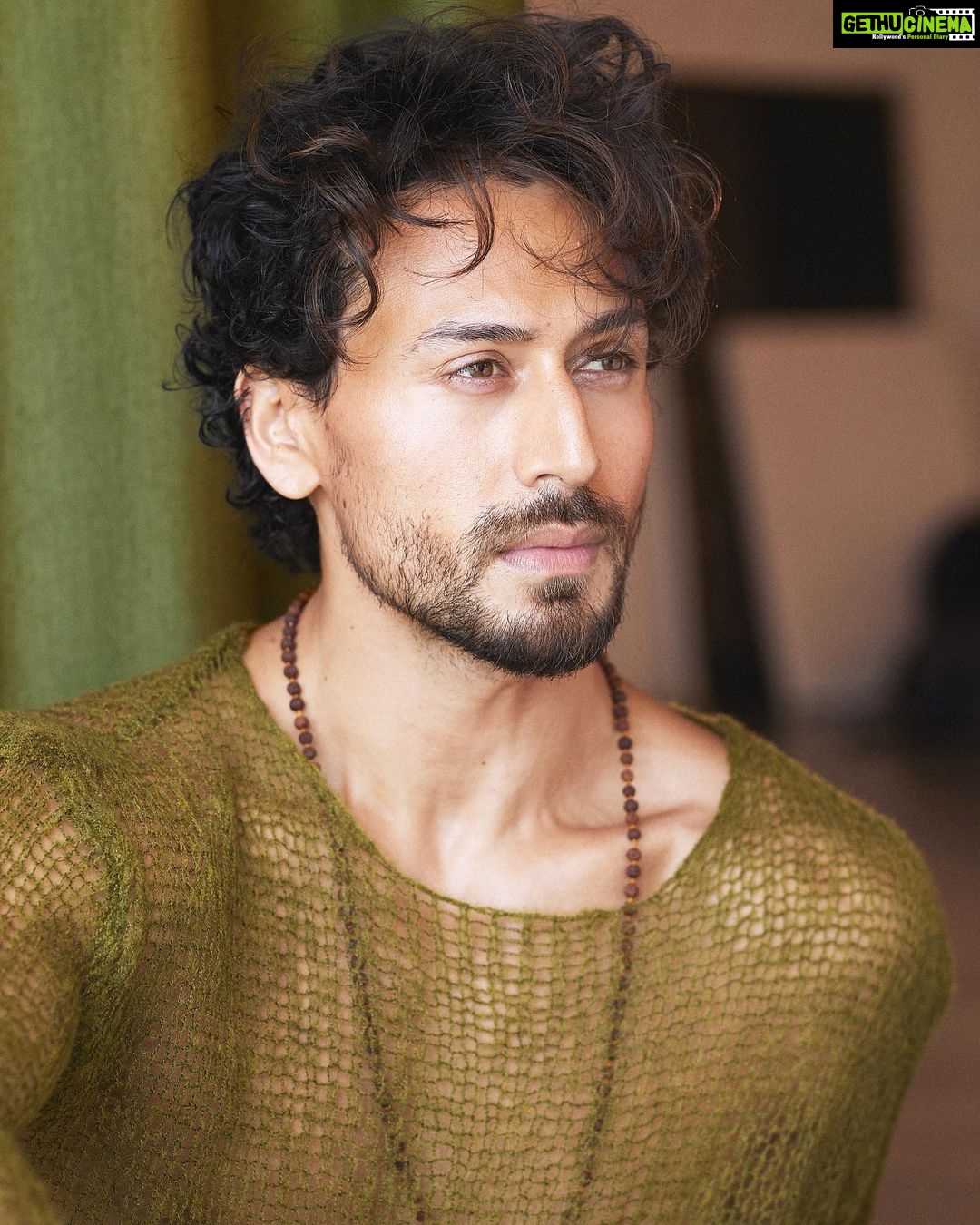 Tiger Shroff Instagram - @trishasarang @theanisha @amityashwant_hair @rahulkothavale