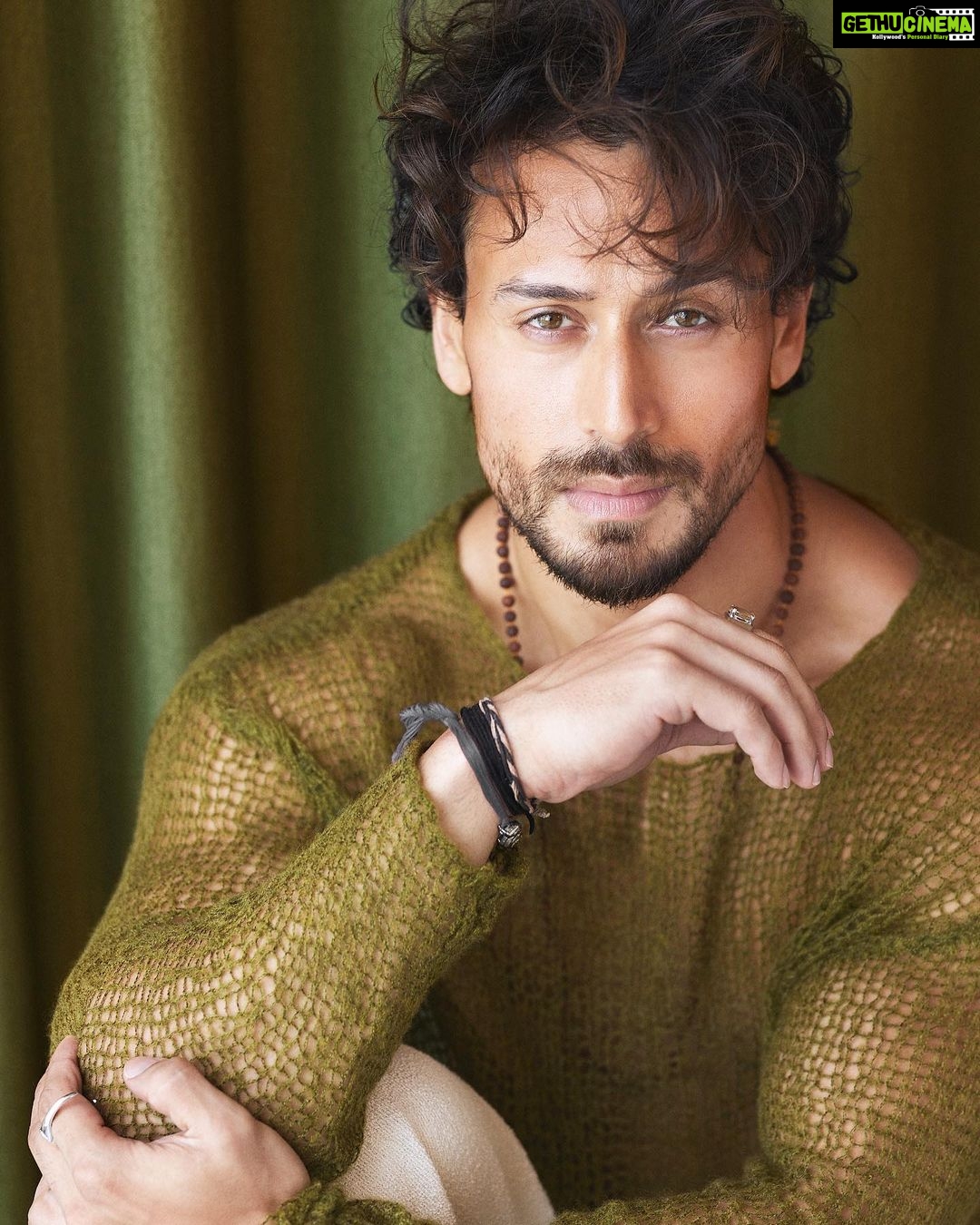 Tiger Shroff Instagram - @trishasarang @theanisha @amityashwant_hair @rahulkothavale