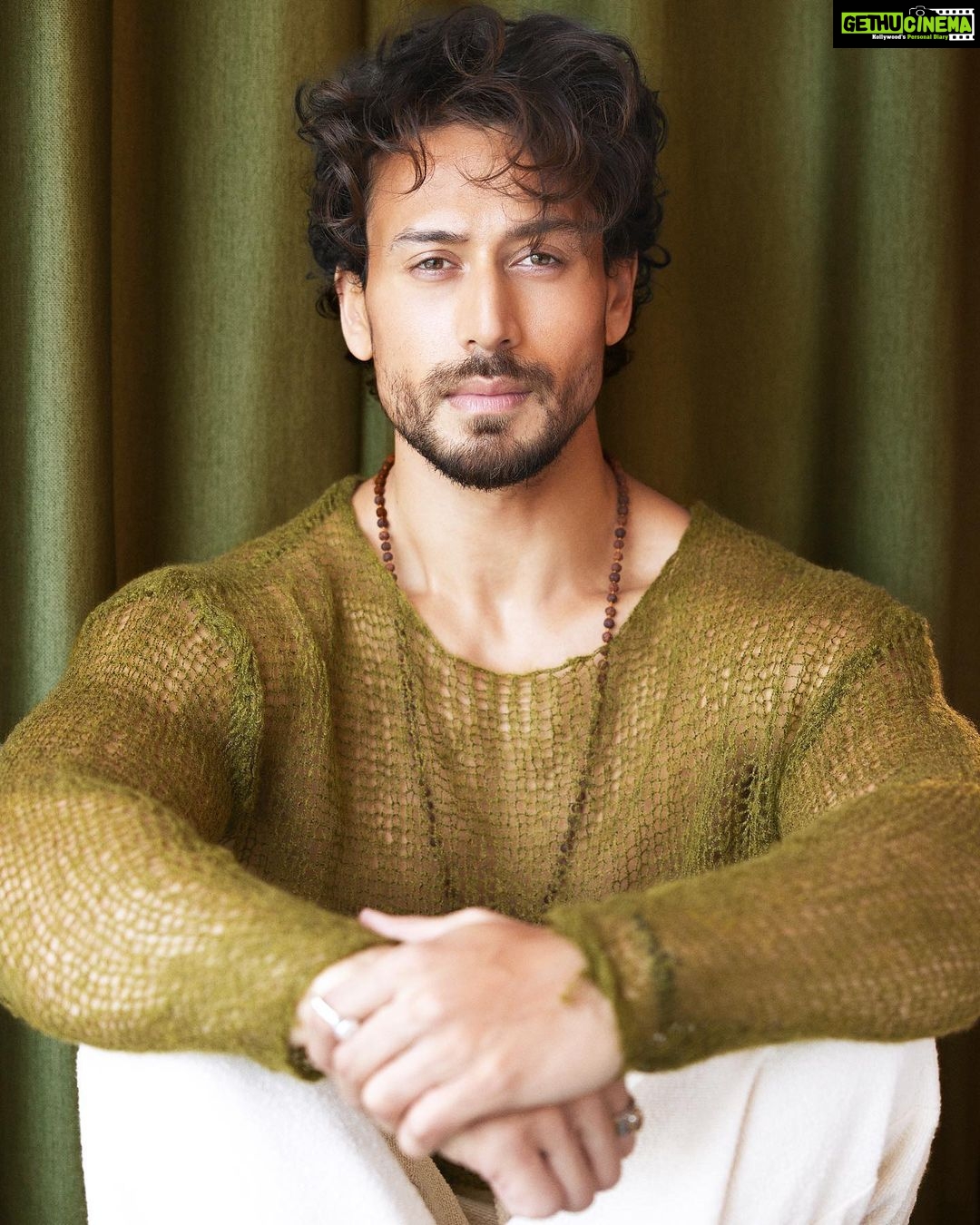 Tiger Shroff Instagram - @trishasarang @theanisha @amityashwant_hair @rahulkothavale