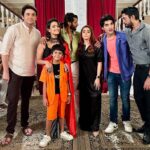 Tina Datta Instagram - Television and doing a daily soap is never easy! Shooting in Umergaon and being away from friends, family and our homes but truly @swastikproductions gives you a home away from home. The unity between all the actors, the positivity on the sets, the zeal for all of us to look forward to shooting the next scene is all thanks to the production house that created such an atmosphere. @rahultewary, @sktorigins and @g3gill you guys have been fabulous to work with, listening to all of us whenever we had any creative queries and concerns. Thank you for giving us Hum! . . . @sonytvofficial #HumRaheNaRaheHum #Surili #Blessed #TinaDatta