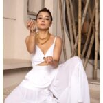 Tina Datta Instagram - Magic of the worlds beyond this world… Through eyes, talking symphony of life!! . . . #EklaChaloRe #WarriorPrincess #TinaKaStyle #fashion #style #instagood #lookbook #stylefile #drawthisinyourstyle #tinadatta