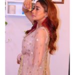 Tina Datta Instagram - Sometimes she is wild, at times like the pool of calmness. She’s fire, she’s thunder… She nurtures!! . . . @swastikproductions @rahultewary @sktorigins @g3gill #SomvaarWithSurili #EklaChaloRe #WarriorPrincess #sonyentertainmenttelevision #gratitude #instagood #surili #instadaily #tinadatta