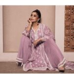 Tina Datta Instagram - The times of joy and happiness, love and laughter… #FestiveMode on!! . . . #EklaChaloRe #WarriorPrincess #TinaKaStyle #festive #festivefashion #festivewear #festivemood #instagood #instadaily #tinadatta