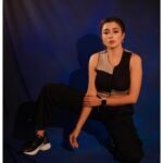 Tina Datta Instagram - Just a right thing at the right time… #LovingVibesOnly . . . #EklaChaloRe #WarriorPrincess #TinaKaStyle #fashion #style #instagood #lookbook #stylefile #drawthisinyourstyle #tinadatta