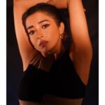 Tina Datta Instagram - Just a right thing at the right time… #LovingVibesOnly . . . #EklaChaloRe #WarriorPrincess #TinaKaStyle #fashion #style #instagood #lookbook #stylefile #drawthisinyourstyle #tinadatta