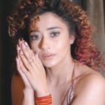 Tina Datta Instagram - Away from prejudices and stereotypes choose what makes you feel happy the most… And you shall never ever sigh dim!! . . . #feelkaroreelkaro #feelitreelit #reels #style #fashion #stylish #fashionlook #lookbook #fashiongram #TinaKaStyle #tinadatta