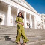 Toral Rasputra Instagram - Be who you should be 💚 Shot by @jaysingal_ Styled by @yashasvisingh19 Wearing @thelabellife Assisted by @aarttiiii__ Makeup by @thombrekapil Hair by @meenakshikolvankar #beyou #bepositive #behappy #keepgoing #keepsmiling #believeinyourself #stayfocused #staycalm #liveinthemoment #lifeisbeautiful