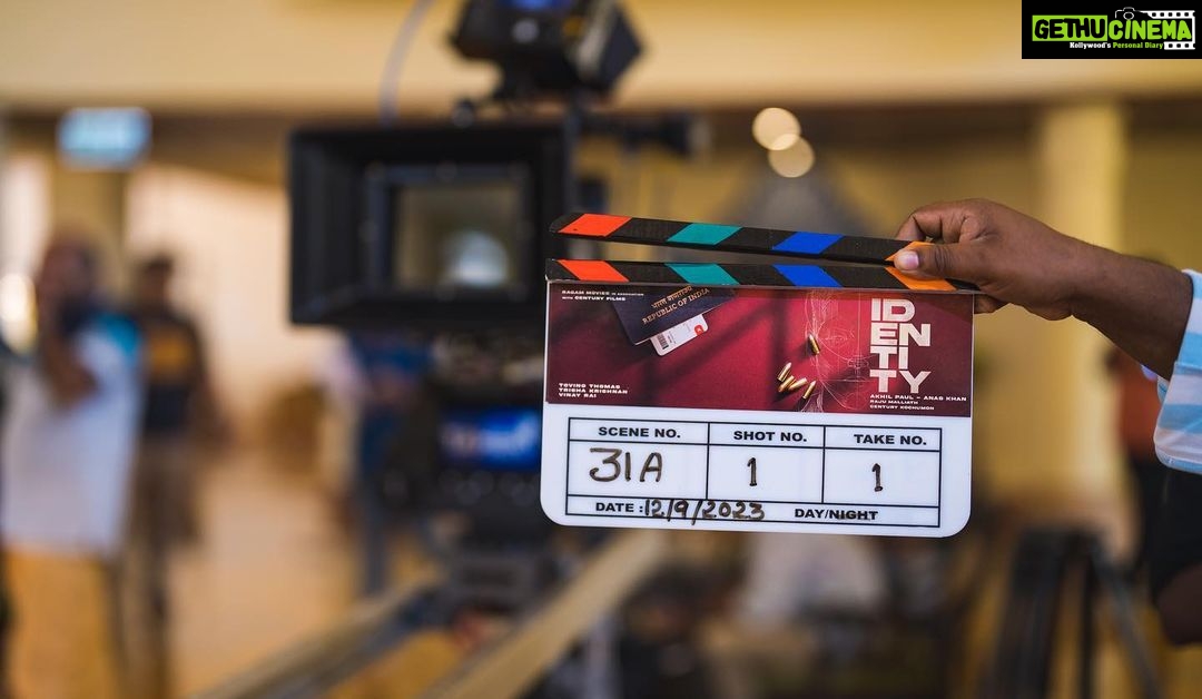 Tovino Thomas Instagram - IDENTITY The Movie Starts Rolling Today..! 120 days of shoot.. Over a span of 7 months.. Fingers crossed 🤞 @identity_themovie @akhilpaul_ @anaskhan_offcl @tovinothomas @trishakrishnan @vinayrai79 @mandirabedi @akhilarakkal @chaman.chakko @centuryfilms.in #IDENTITY #StartsRolling #Sept23