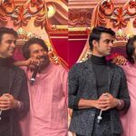 Tovino Thomas Instagram – With the man himself! 

#milliondollarmoment #mammukka @mammootty #anandtvfilmawards Manchester, United Kingdom