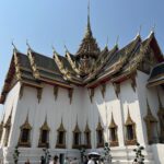 Urvashi Dholakia Instagram - Monday is a Photo Dump Day ❤️✨ #🙏🏻 : : #urvashidholakia #throwback #travel #holiday #thailand #bangkok #buddha #temple #palace #beautiful #memories #🥰 #my #photography