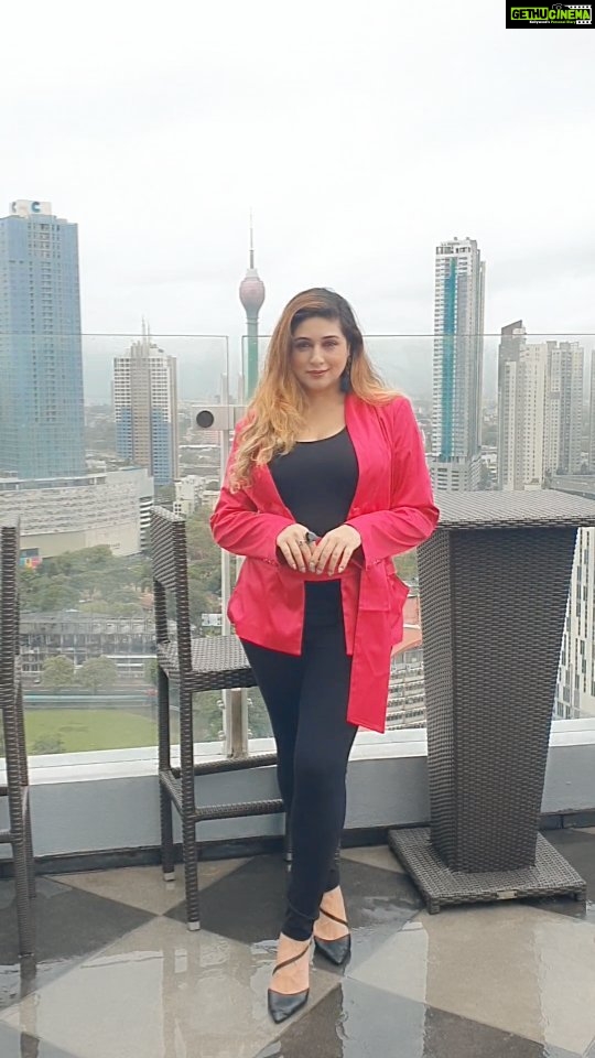 Vahbbiz Dorabjee Instagram - Stand firm in your own Light.. Outfit:- @ajiolife @cinnamonredcmb @cinnamonhotels #CinnamonRedColombo #CinnamonHotels #InspiringMoments #VisitSriLanka @goldcoastfilmsofficial Cinnamon Red Colombo