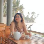 Vahbbiz Dorabjee Instagram – Beautiful Morning’s Like these @hikkatranzbycinnamon
Waking up to the sound of the waves and the breathtaking ocean😍❤️
@goldcoastfilmsofficial

#hikkatranzbycinnamon #cinnamonhotels #inspiringmoments #visitsrilanka Hikka Tranz by Cinnamon