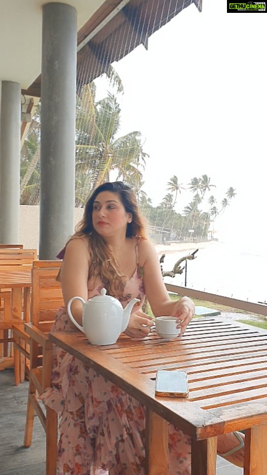 Vahbbiz Dorabjee Instagram - Beautiful Morning's Like these @hikkatranzbycinnamon Waking up to the sound of the waves and the breathtaking ocean😍❤️ @goldcoastfilmsofficial #hikkatranzbycinnamon #cinnamonhotels #inspiringmoments #visitsrilanka Hikka Tranz by Cinnamon