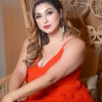 Vahbbiz Dorabjee Instagram - Fiercely Feminine💕 #unstoppable Videography:- @rushigaikwad366 Makeup & Hair:- @ansarireshma_makeup CrayCraft
